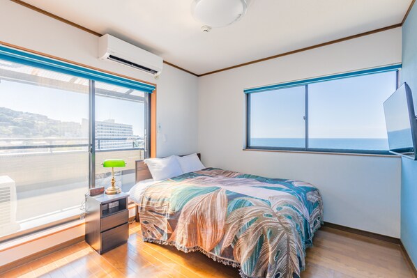 4 bedrooms, iron/ironing board, free WiFi, bed sheets - LONG VACATION (Shirahama)