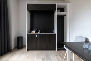 Espresso maker, coffee/tea maker, electric kettle - Numa Prague Poise (Prague)