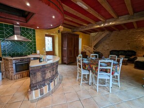 Interior - Cottage with Heated Pool, Jacuzzi and Private Garden (Charras)