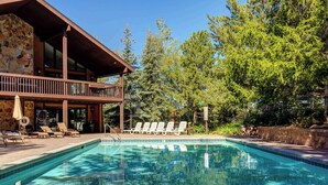 Pool - Canyons Resort - Walking Distance Sunrise Gondola! (Park City)