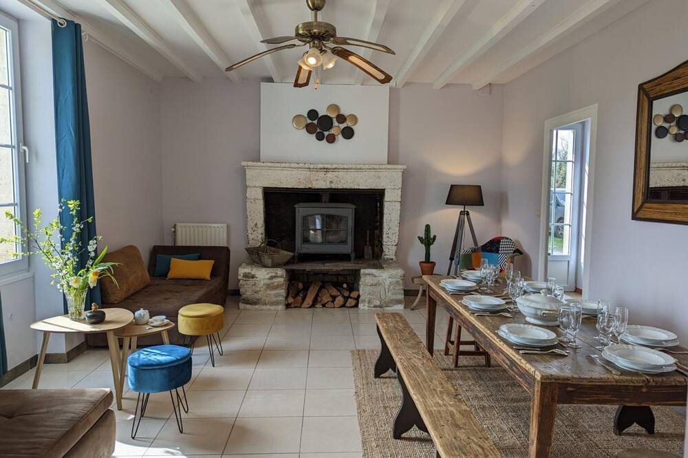 Gite Chadurie, 3 bedrooms, 8 persons