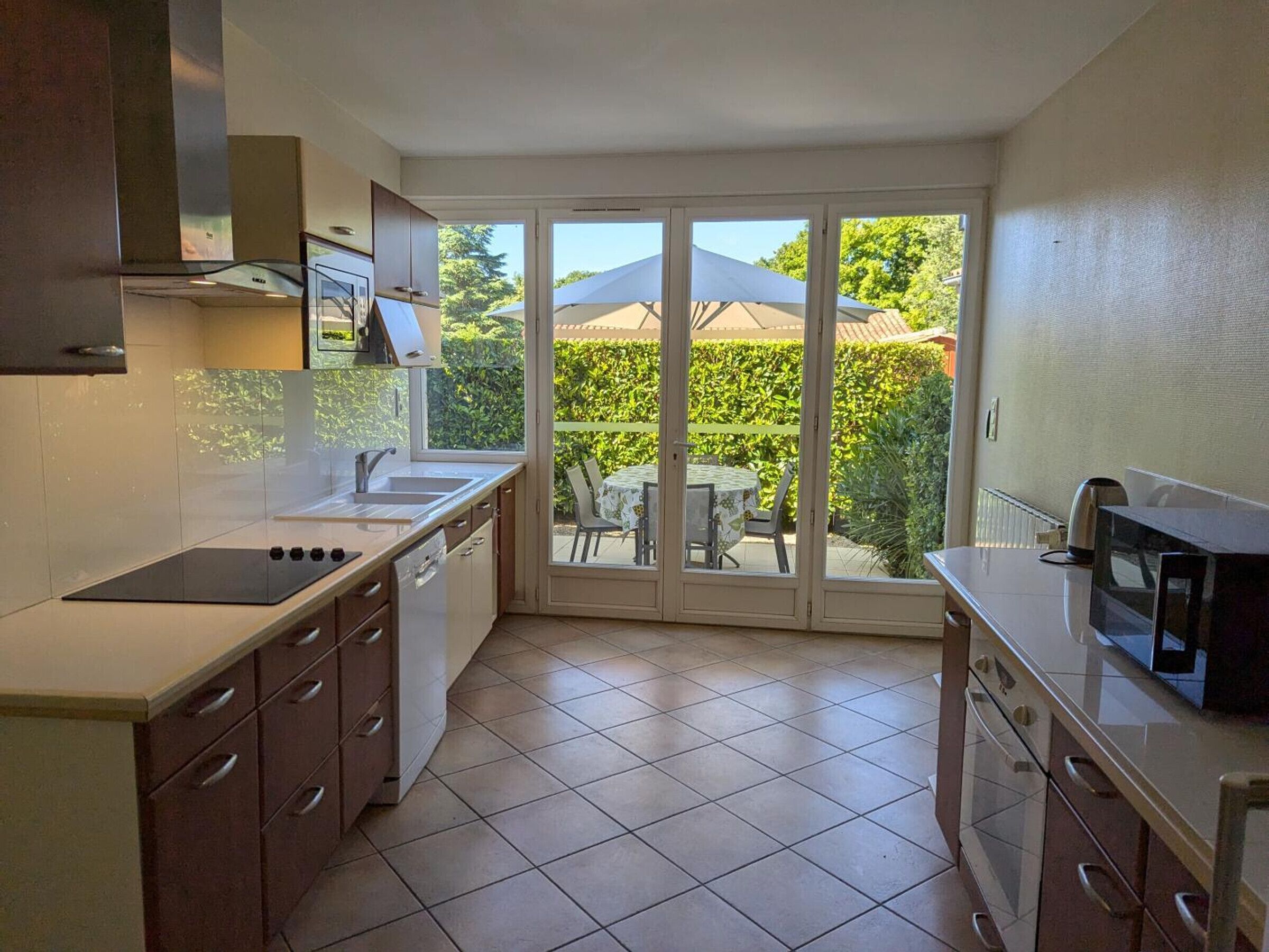 Fridge, microwave, dishwasher, highchair