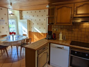 KylskÄp, mikrovÄgsugn och diskmaskin