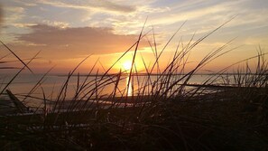 Beach nearby - Vacation apartment Inselfriede, quiet and central in the old town center (Borkum)