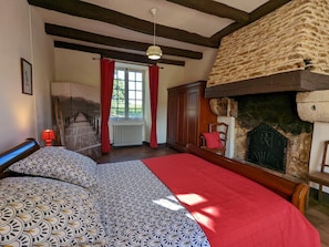 2 bedrooms, free WiFi