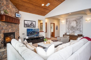 TV, fireplace, DVD player