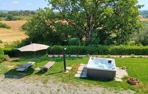 Baignoire à remous extérieure