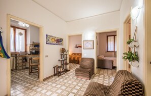 2 Schlafzimmer, Reisekinderbett, kostenloses WLAN