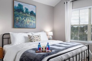 1 chambre, bureau, fer et planche à repasser, Wi-Fi gratuit