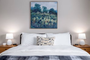 1 chambre, bureau, fer et planche à repasser, Wi-Fi