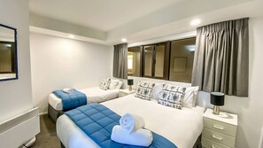 2 bedrooms, free internet - Apt12 Lakefront Apartments (Queenstown)