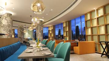 Daily buffet breakfast for a fee