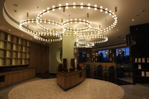 Restaurant - THE CRUZE PREMIUM BOUTIQUE HOTEL (Adityapur)