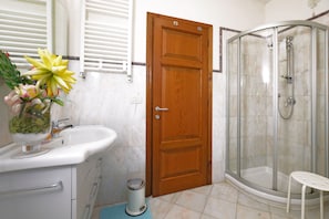 Standard House, Multiple Bedrooms (Casa Teresa) | Bathroom