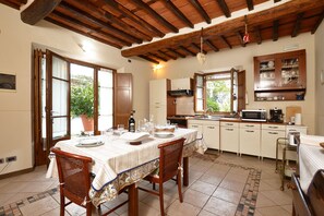 Standard House, Multiple Bedrooms (Casa Teresa) | Private kitchen - Casa Teresa (Camaiore)