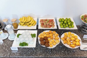 包含每日全套早餐