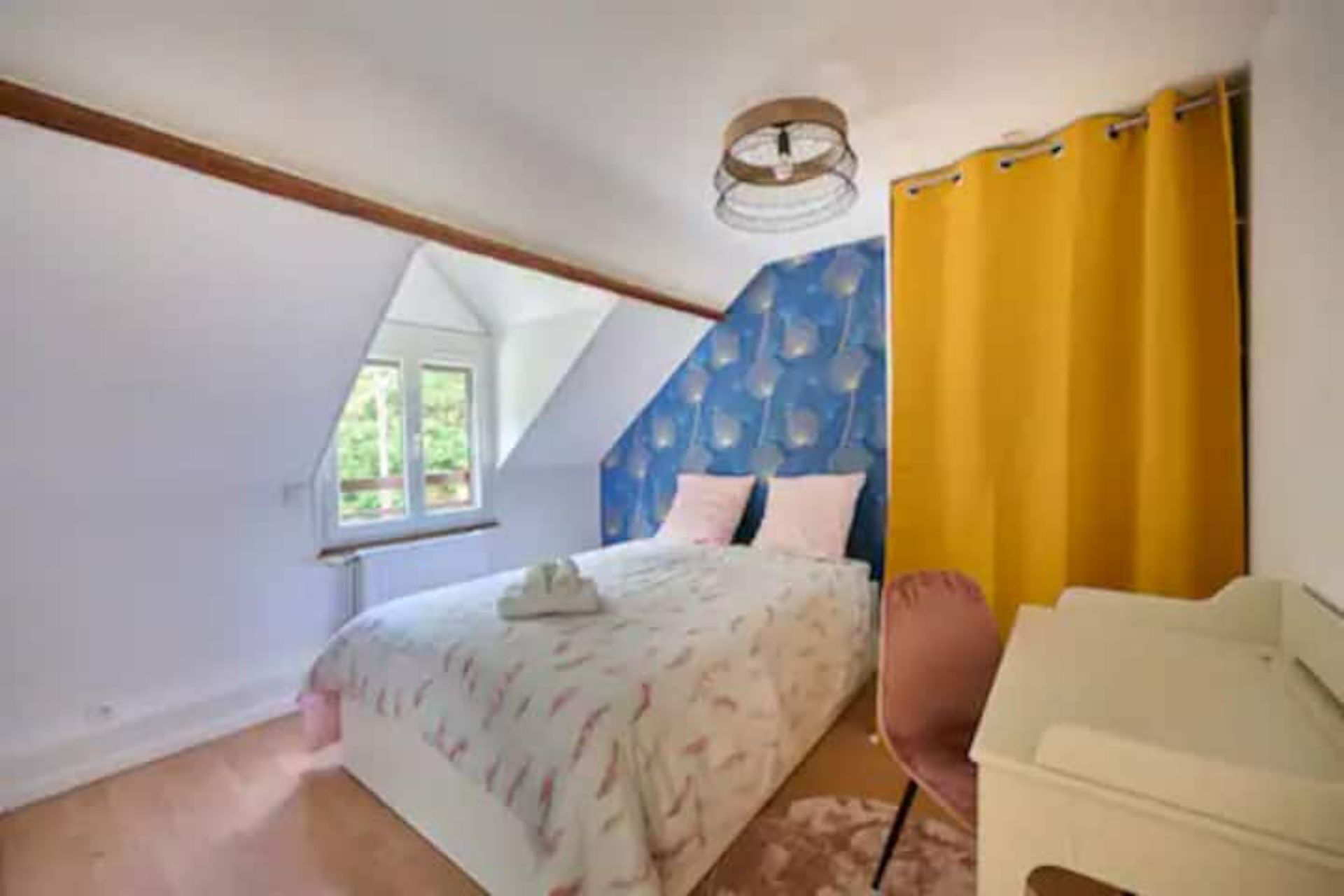 8 bedrooms