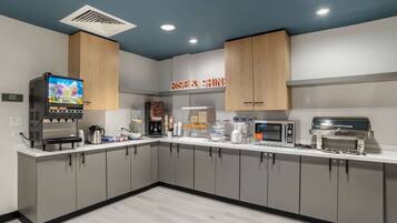 Petit déjeuner buffet compris tous les jours