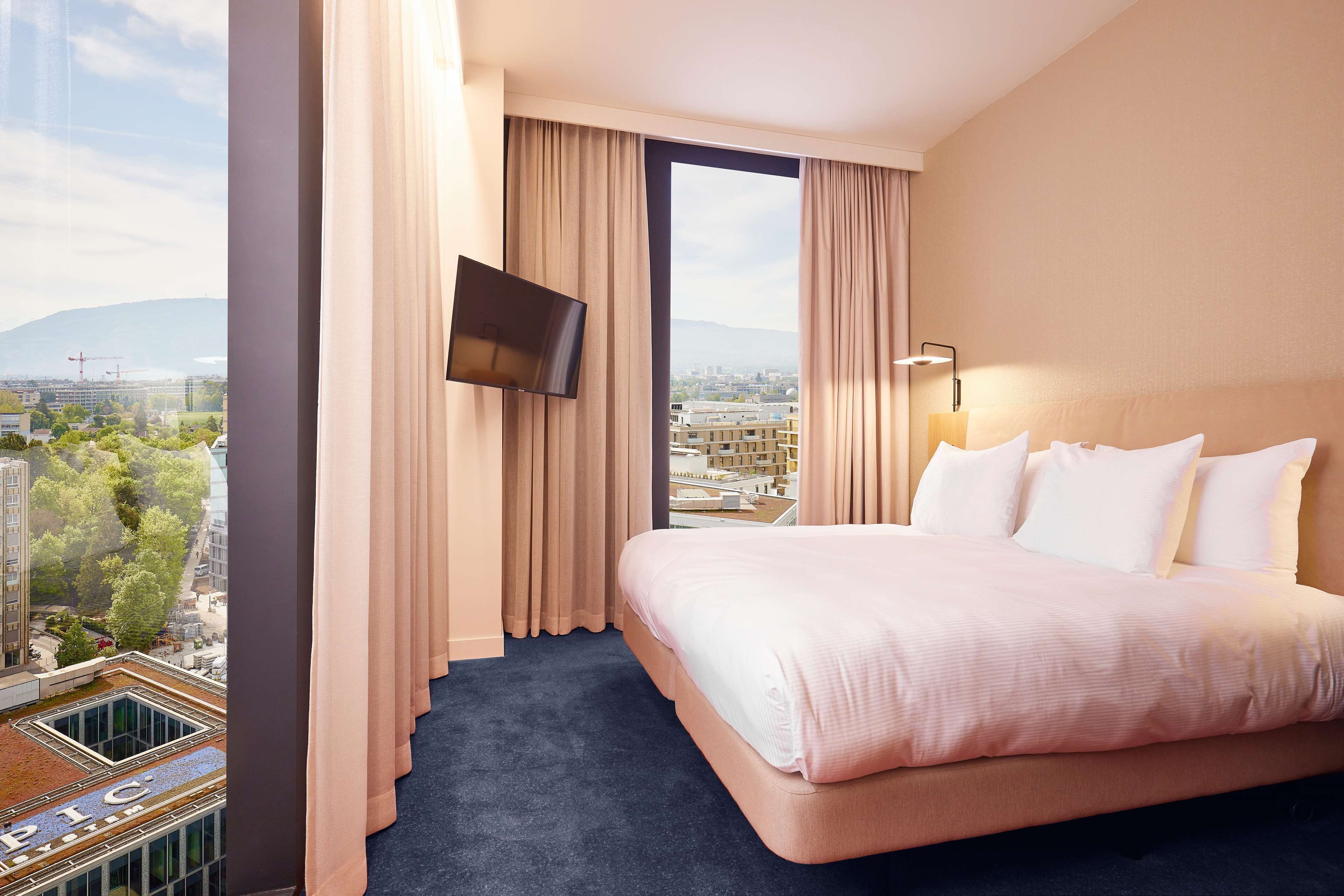 In-room safe, blackout curtains, soundproofing, iron/ironing board