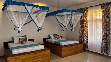 Business Double Room | In-room safe, soundproofing