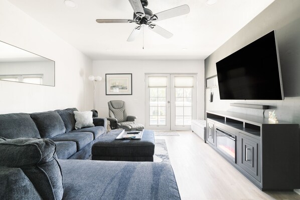 Téléviseur connecté, foyer