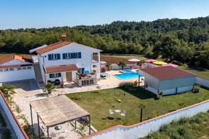 Exterior - Family home with hydromassage pool &fun activities (Domijanići)
