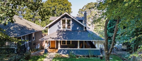 House, 2 Bedrooms | Exterior