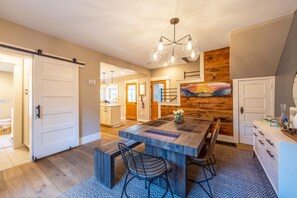 Casa, 2 habitaciones | Restaurantes