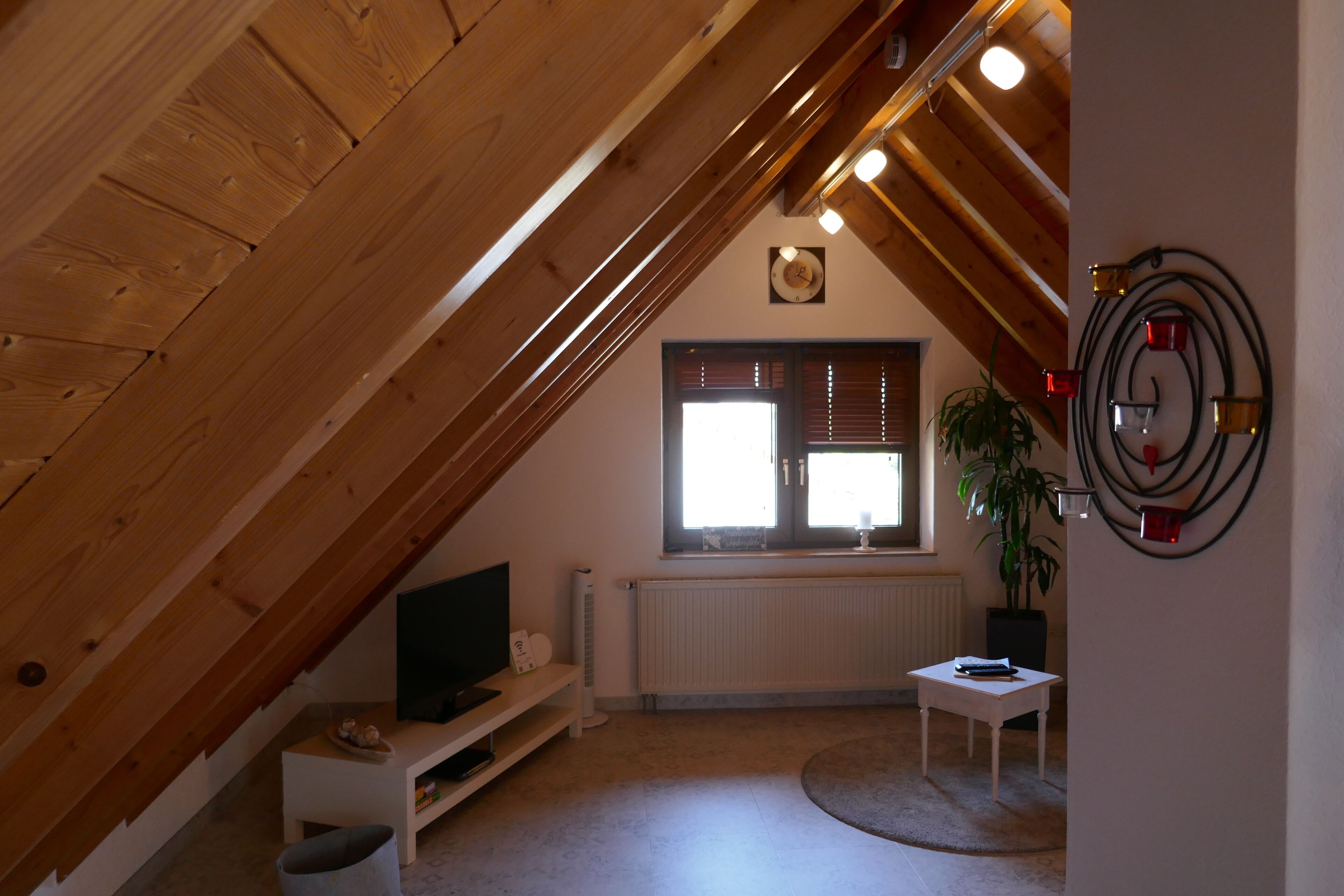 スマートテレビ、書庫