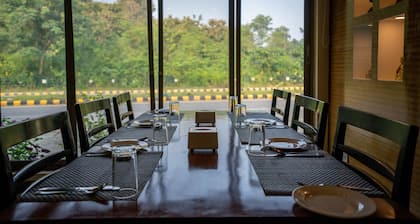 Hotel Peaceland Lumbini