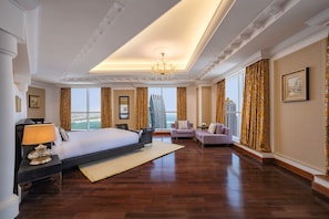 Suite, 6 Bedrooms (Private Pool)