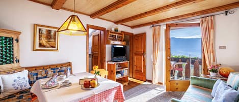 Fernseher