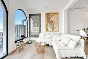 TV, streaming services