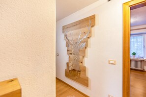 Interior - Holiday Apartment "Ciasa Tach" with Mountain View, Balcony & Wi-Fi (Pozza di Fassa)