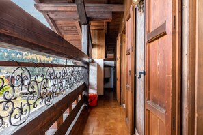 Property grounds - Apartment "Casa Martini" with Mountain View, Balcony & Wi-Fi (Mezzana)