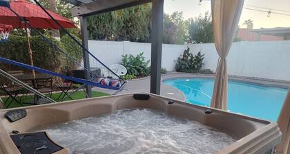 Centrally located Hiker and Golfer's Paradise