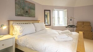 3 bedrooms, iron/ironing board, free WiFi, bed sheets - Isis Lakes 99, Milford Lodge (P) - Lakeside Lodge, On-Site Activities, Sleeps 6 (South Cerney)