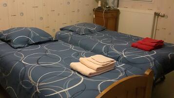 2 habitaciones, escritorio, cuna de viaje y wifi gratis