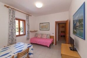 2 bedrooms, free WiFi