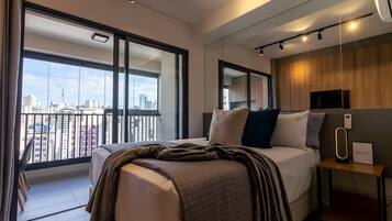 1 bedroom, iron/ironing board, internet, bed sheets