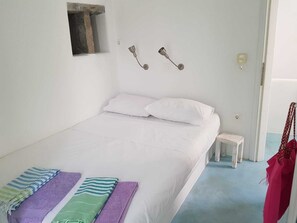 2 Schlafzimmer, Zimmersafe, Bügeleisen/Bügelbrett, kostenloses WLAN