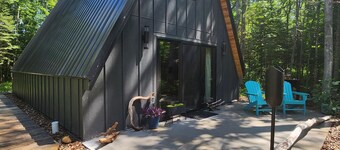 The Acorn of Little Sand Bay
Secluded, Wooded, and Dog Friendly!