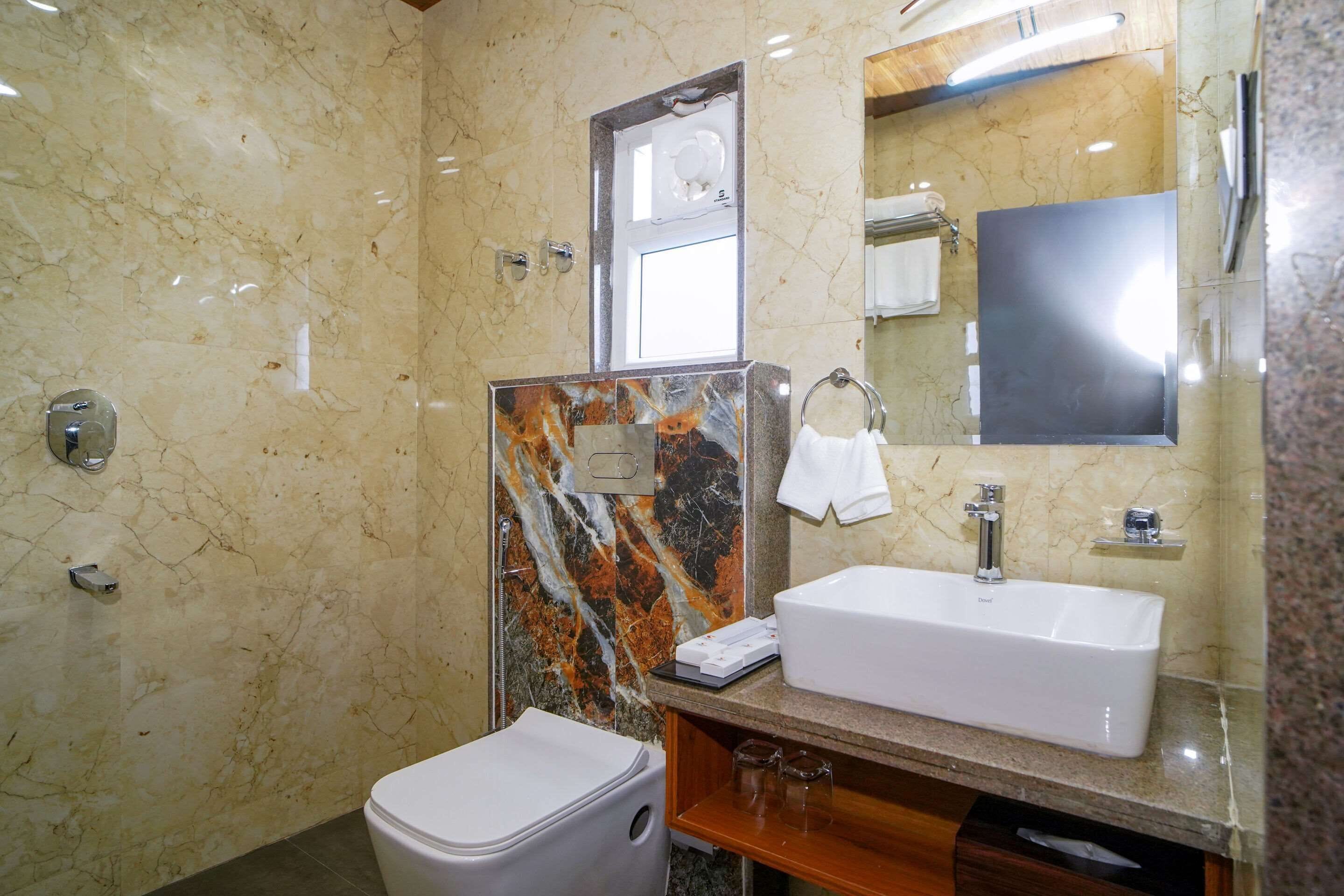 Photo - Comfort Inn Udaipur