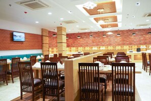 Dining - Comfort Inn Udaipur (Udaipur)