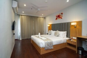 Suite, 1 Double Bed, Non Smoking | Free WiFi - Comfort Inn Udaipur (Udaipur)