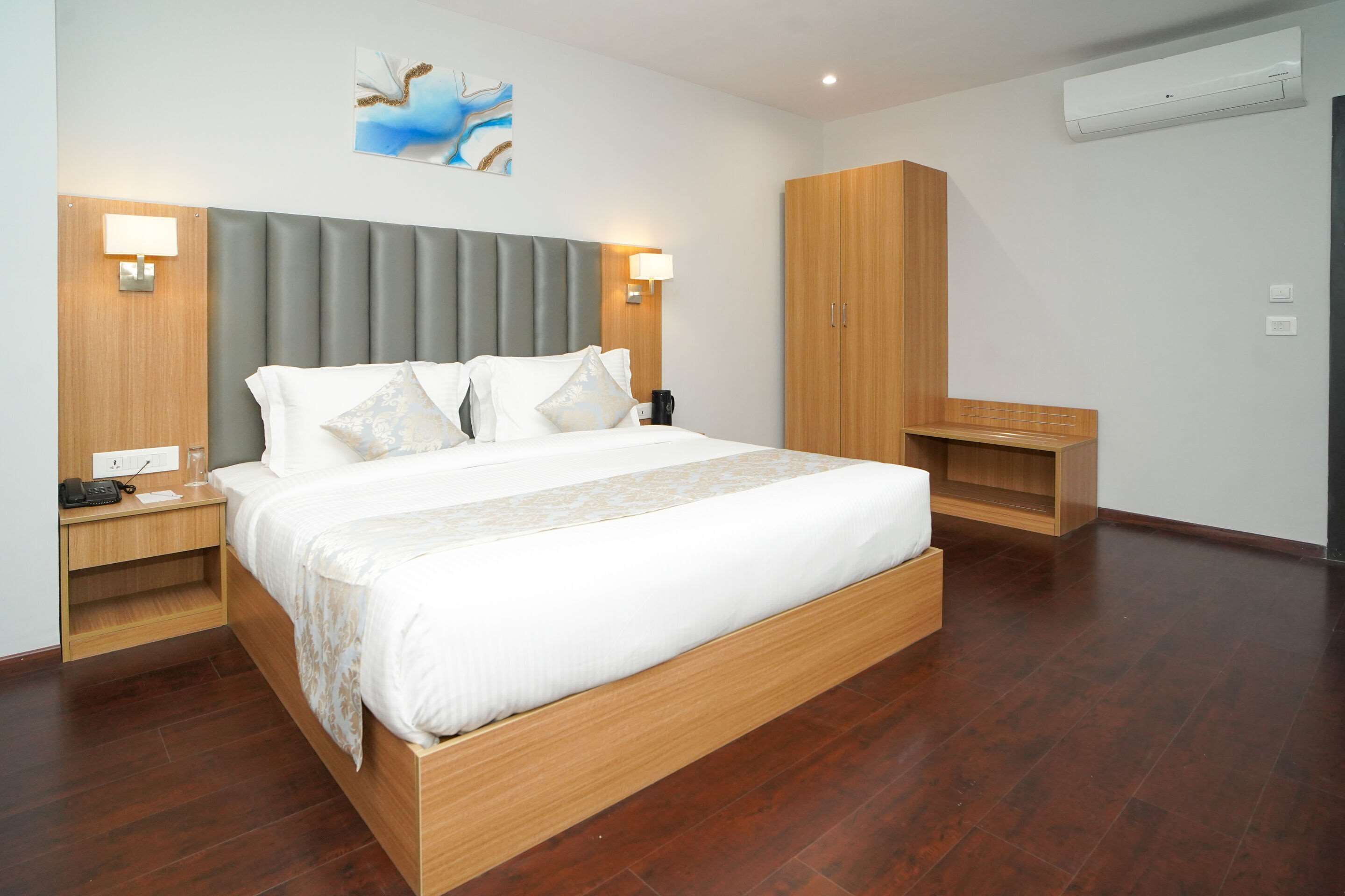 Photo - Comfort Inn Udaipur