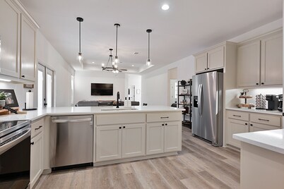 Newly built home minutes from Texas A&M campus