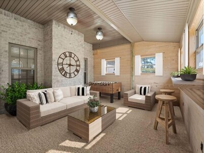 Beautiful 3 Bedroom House in Great Neighborhood