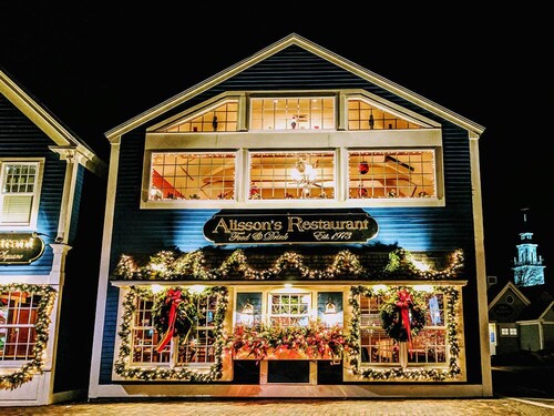 Thisgood Cove with Sea Views, Roof Deck,  Beach,  And So Much More