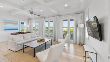 Smart TV, table football